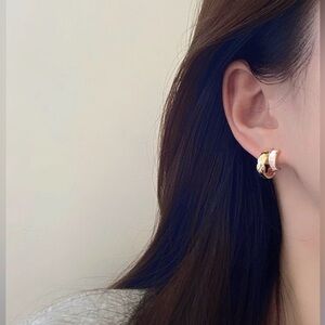 Elegant Gold and White Stud Earrings